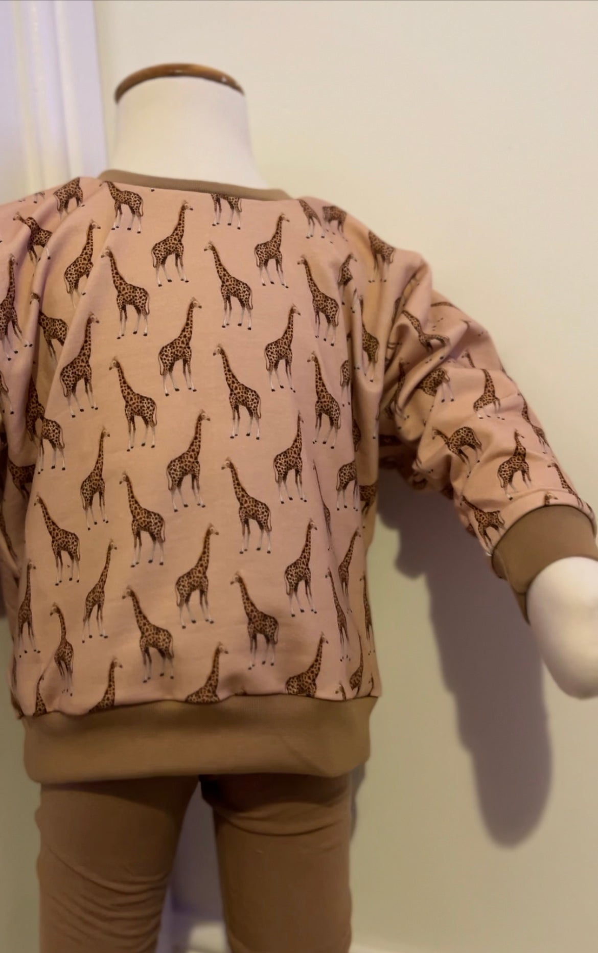 Giraffe *Cosy* - Pick Your Own