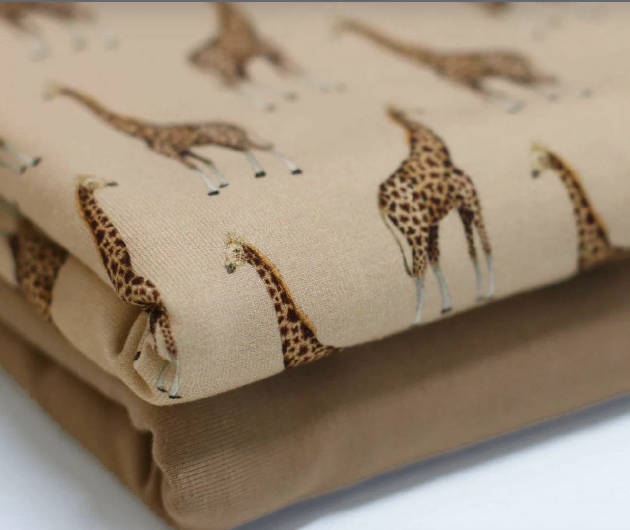 Giraffe *Cosy* - Pick Your Own